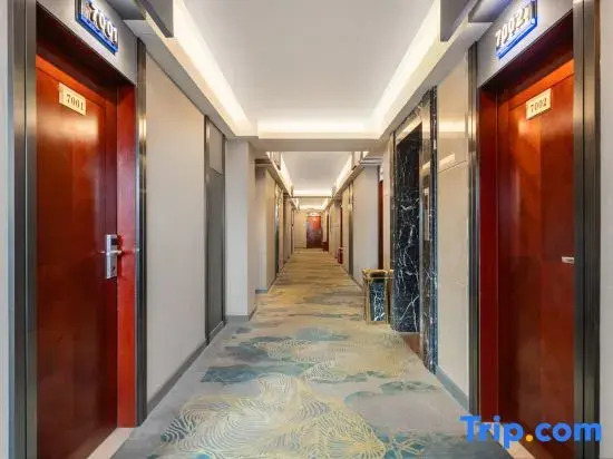 Jade Business Hotel (Jade Street, Pingzhou, Foshan)