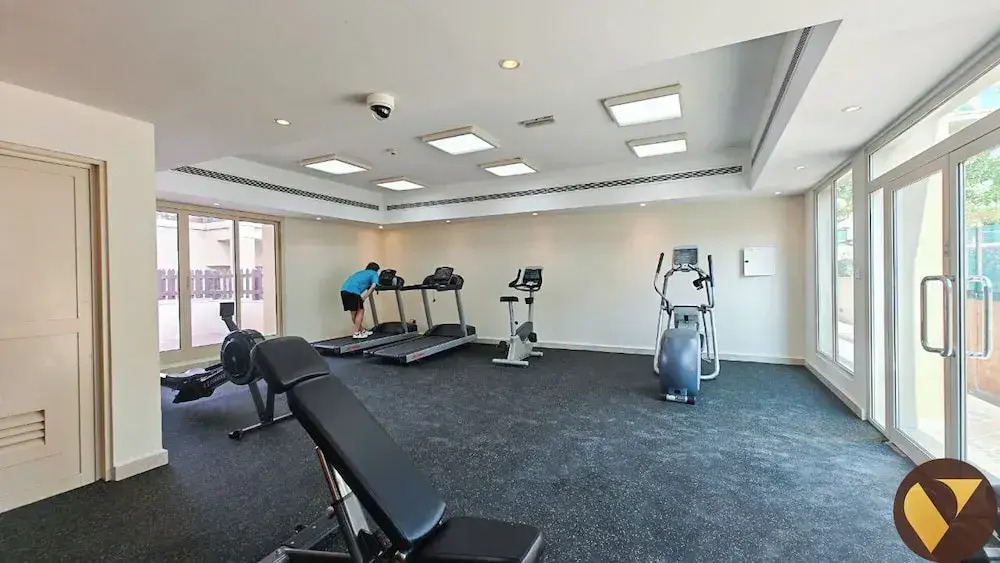 Vogue | Al Dhafrah 2 Greens near Mall of Emirates