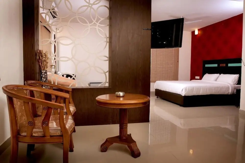 Hotel SK Elegance