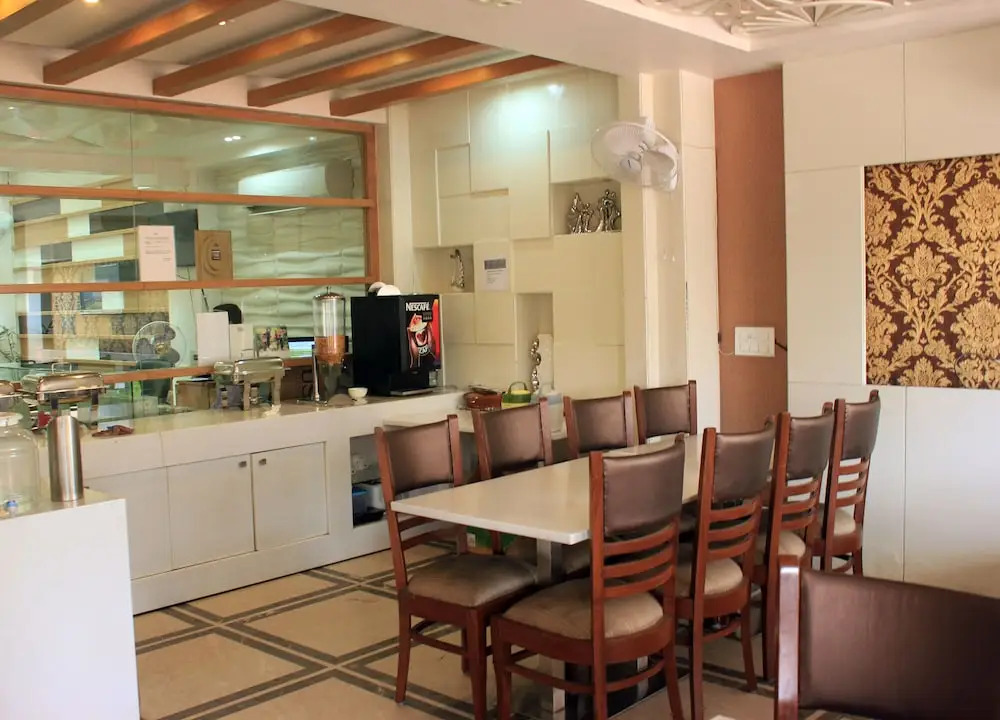 Capital O 419 Hotel JPS Residency
