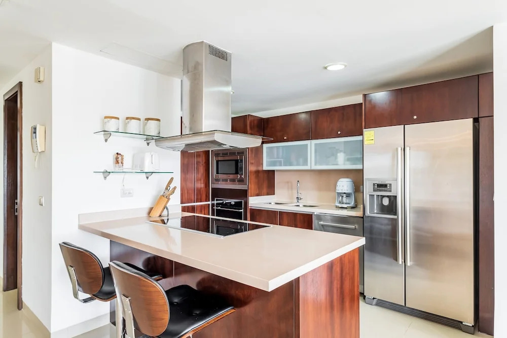 Casa Marbella Ocean View Penthouse 3 Bedroom Apts by RedAwning