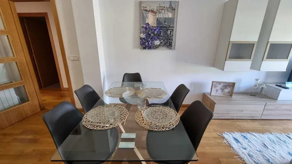 Piso en el Centro Para 6 Personas en Vilagarcia