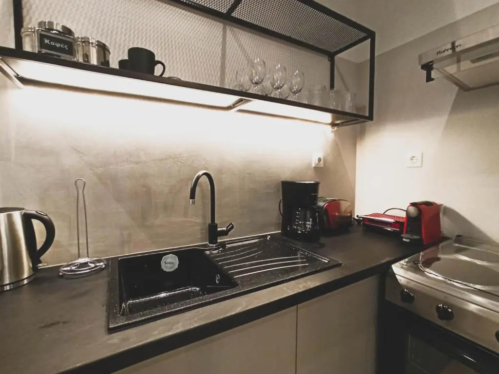 Sunlight - Volos City Center [Spacious Modern Apartments]