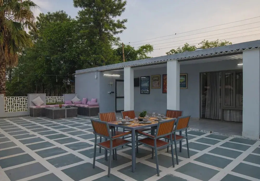 ELIVAAS 5-BHK with Luxe Mudhouses, Tents, Pond & Pvt Pool | Kaimalgarh Farmstay