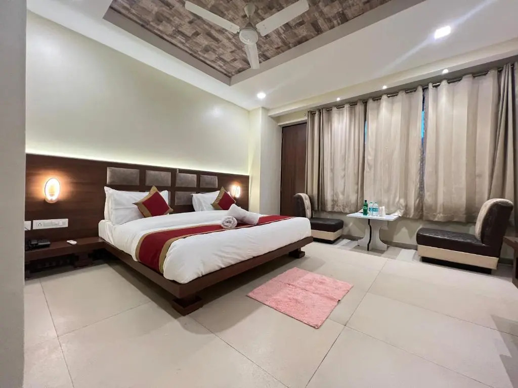 The White Orchid Forest View