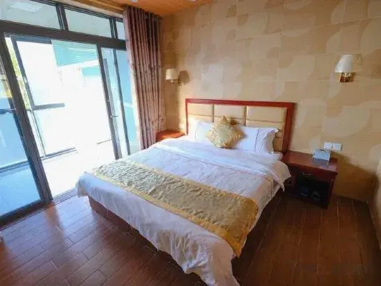 Conghua Hot Spring Holiday Villa (Bishui New Village)