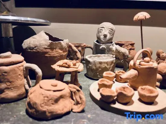 Jinghe North Courtyard (Jianshui Ancient City Small Train Store)