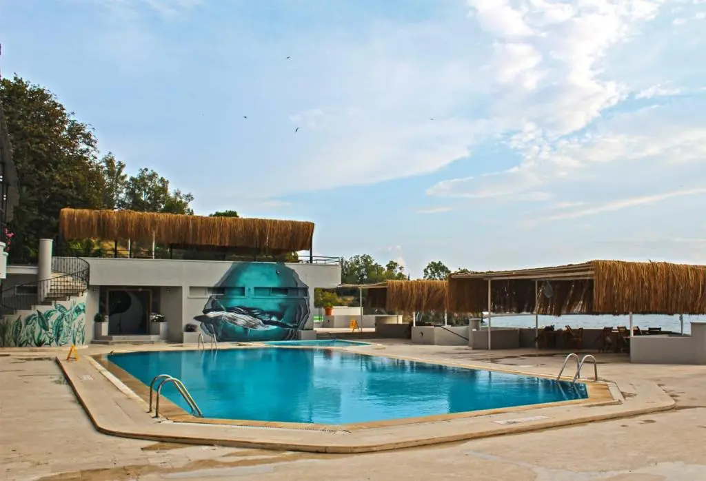 Leon Otel Foca