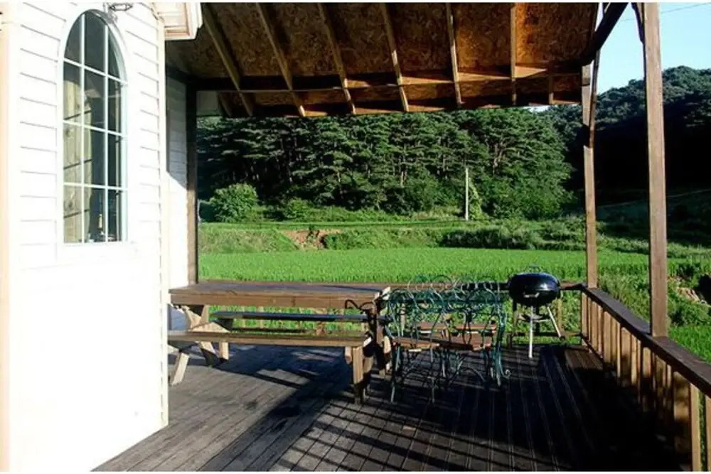 Anmyeondo Lake Park Pension