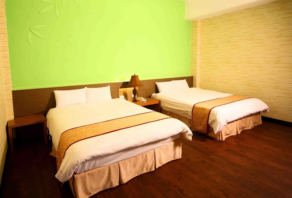 Monster Village Hotel