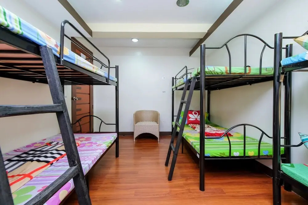 ZEN Hostel Quirino Ave. Malate