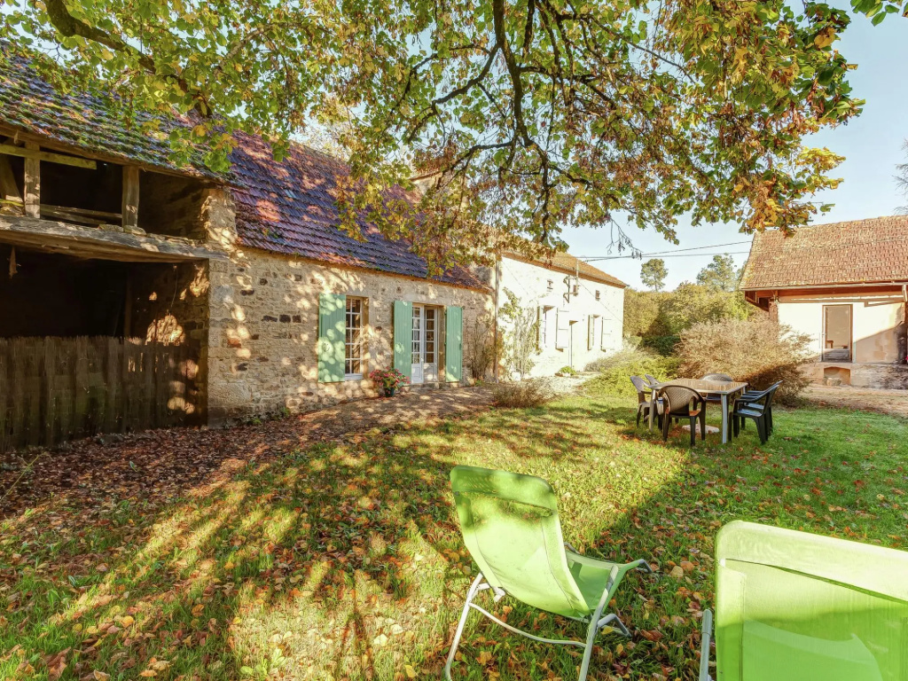 Forest Hideaway in Saint-caprais