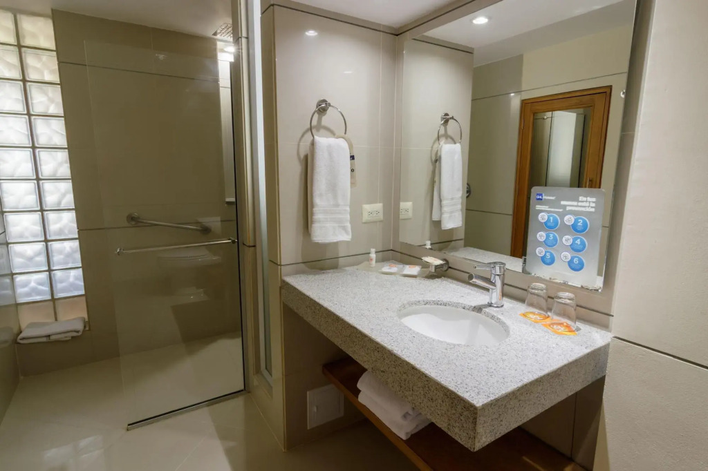 GHL Hotel Club el Puente