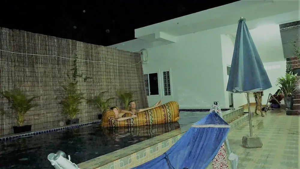 Chillax Hostel