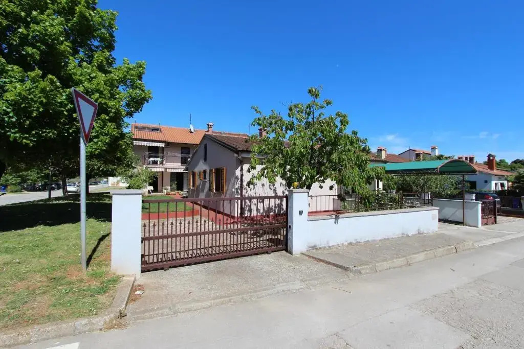 Apartments Pataj