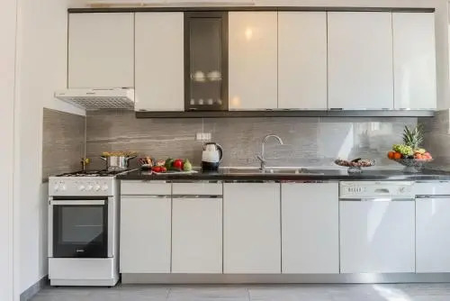 Esther Apartment