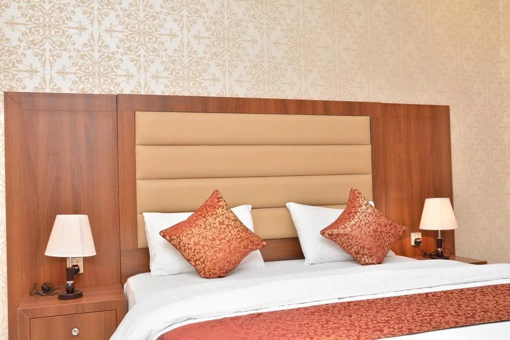 Judy Palace Hotel Suites