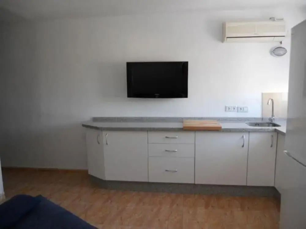 Benalmadena 101391 1 Bedroom Apartment by Mo Rentals