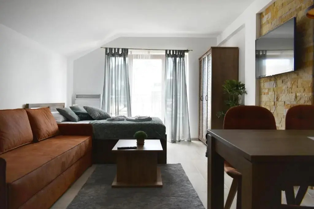 S 68, Milmari Resort