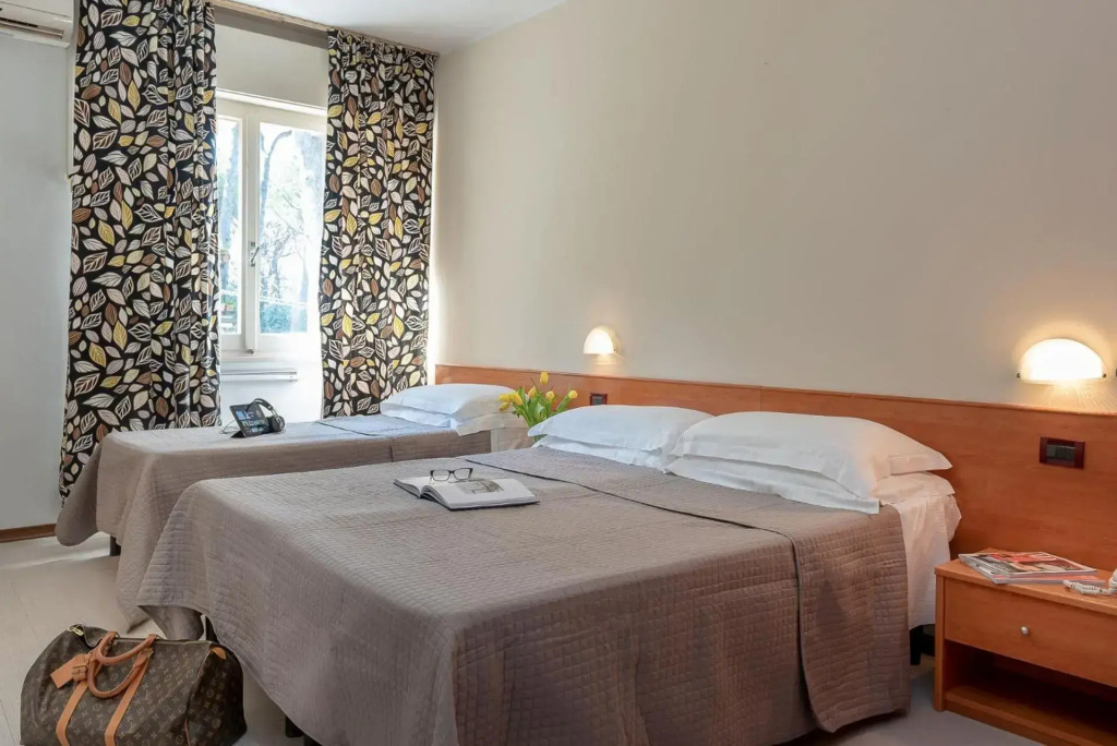 Hotel Pierre