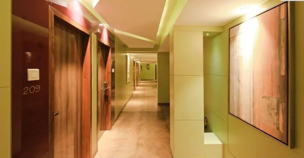Shamrock Greens by Jardin Hotels