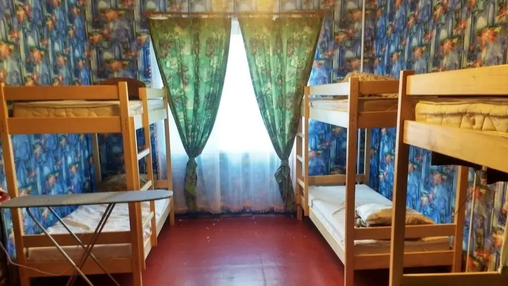 YourHostel Kharkovskii