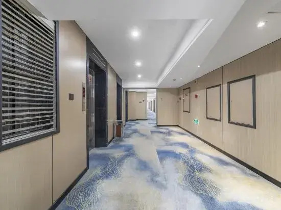 KaiBin Qingju Hotel (Jiuyanqiao Taikoo Li Store)