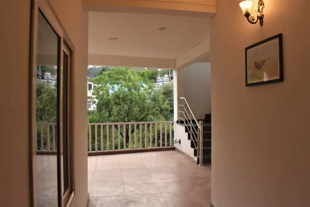 Hotel Vista Bhowali, Nainital - Vegetarian