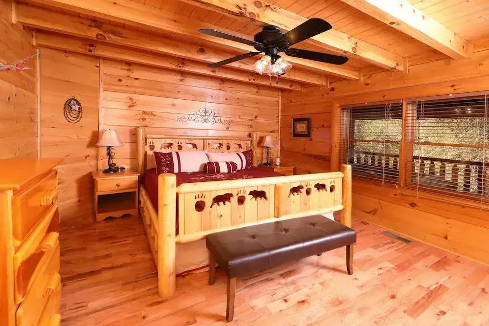 Amazing Grace - Two Bedroom Cabin