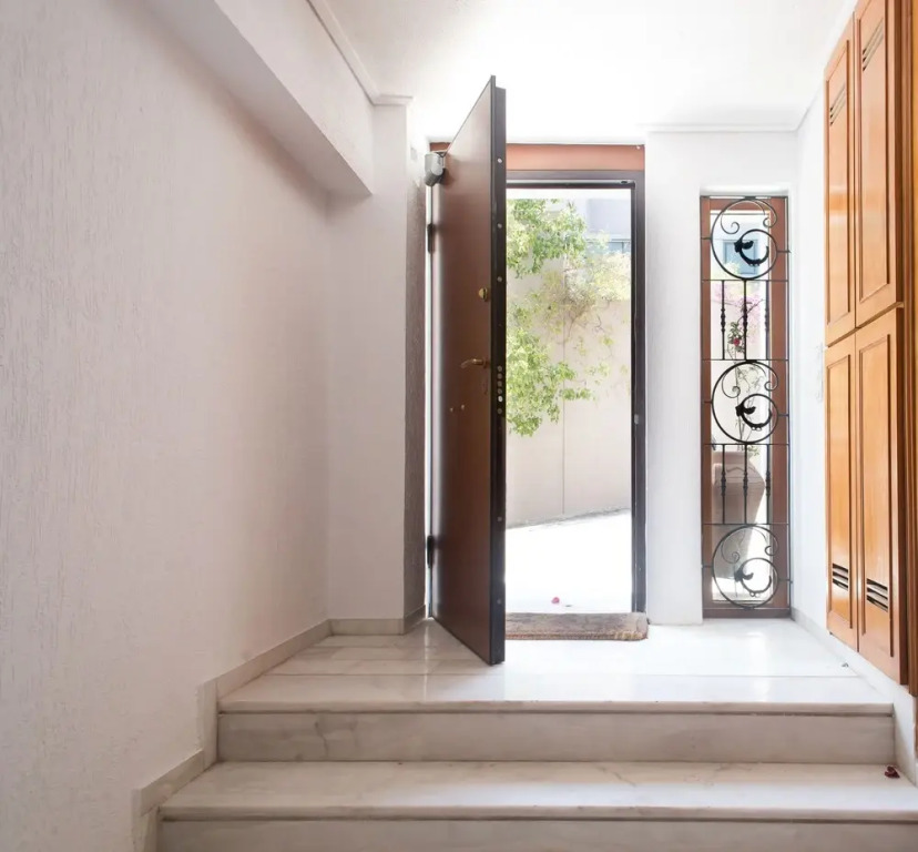 Apartment 102m² - Roof Garden with Acropolis View