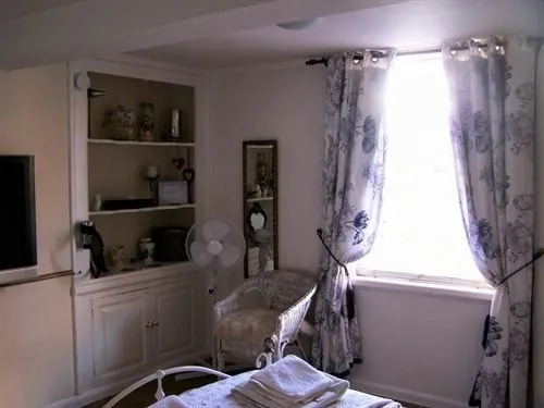The Olde Sweet Shoppe Guesthouse