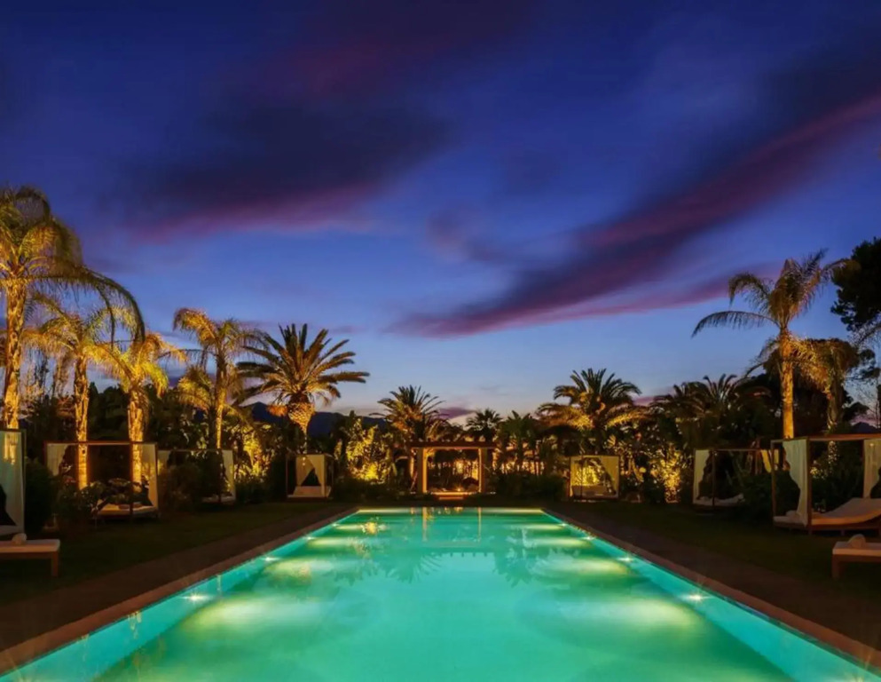 Sant Efis Hotel