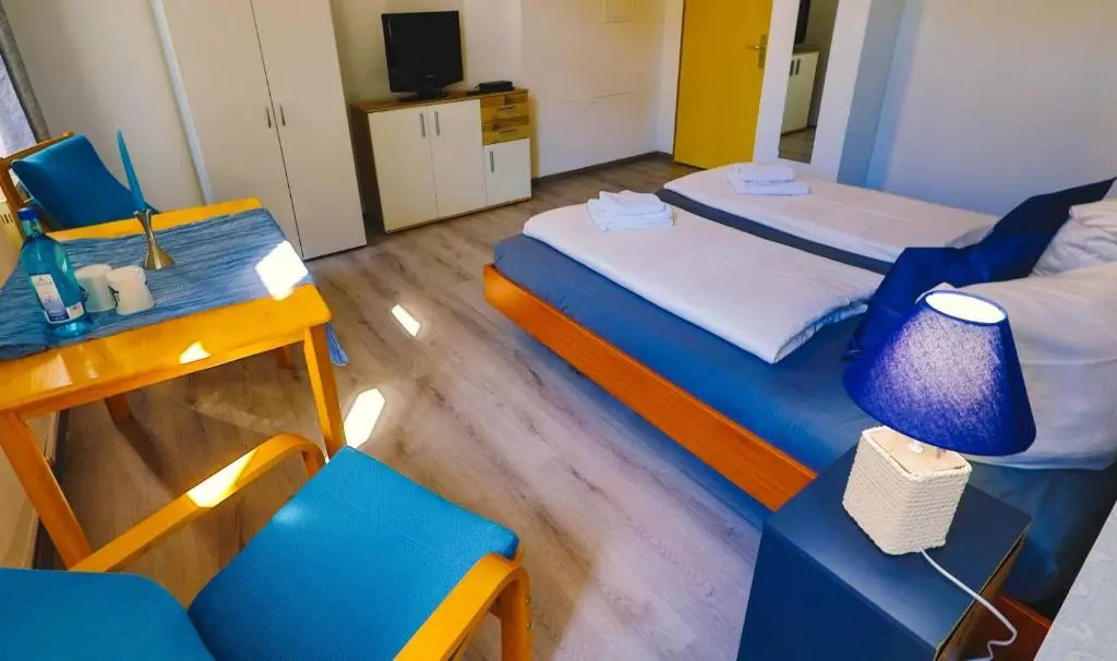Hostel & Pension NOlift