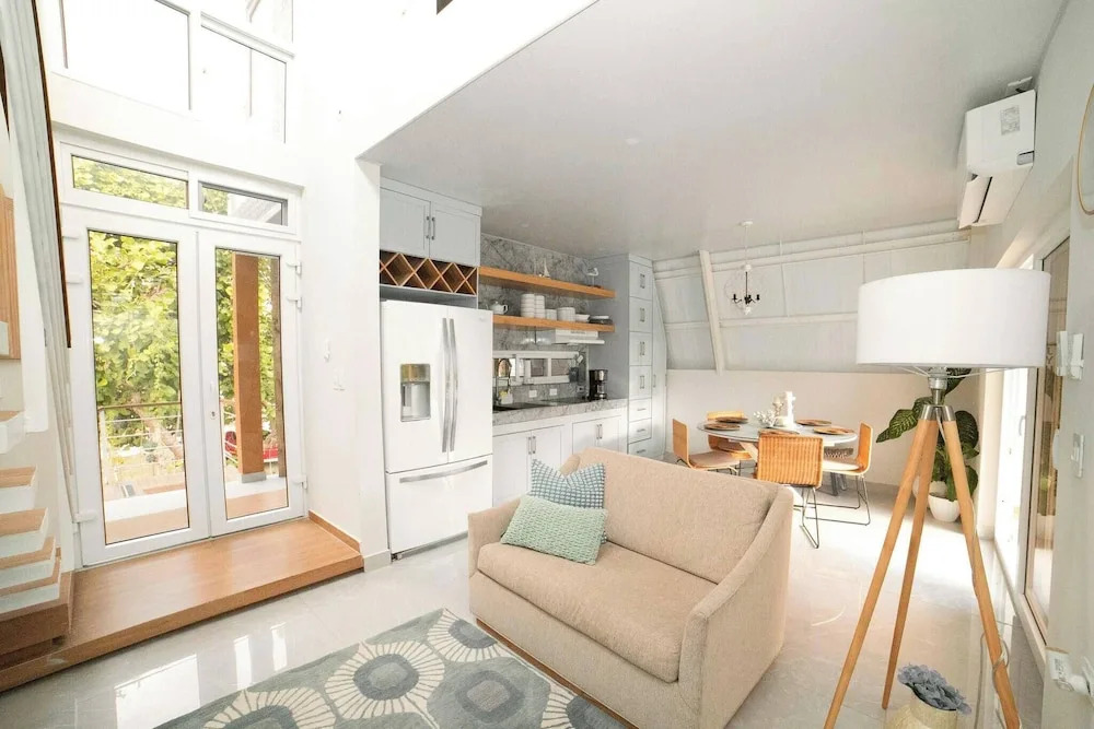 Elegant Chalet 2 Minutes From the Beach Ideal Families