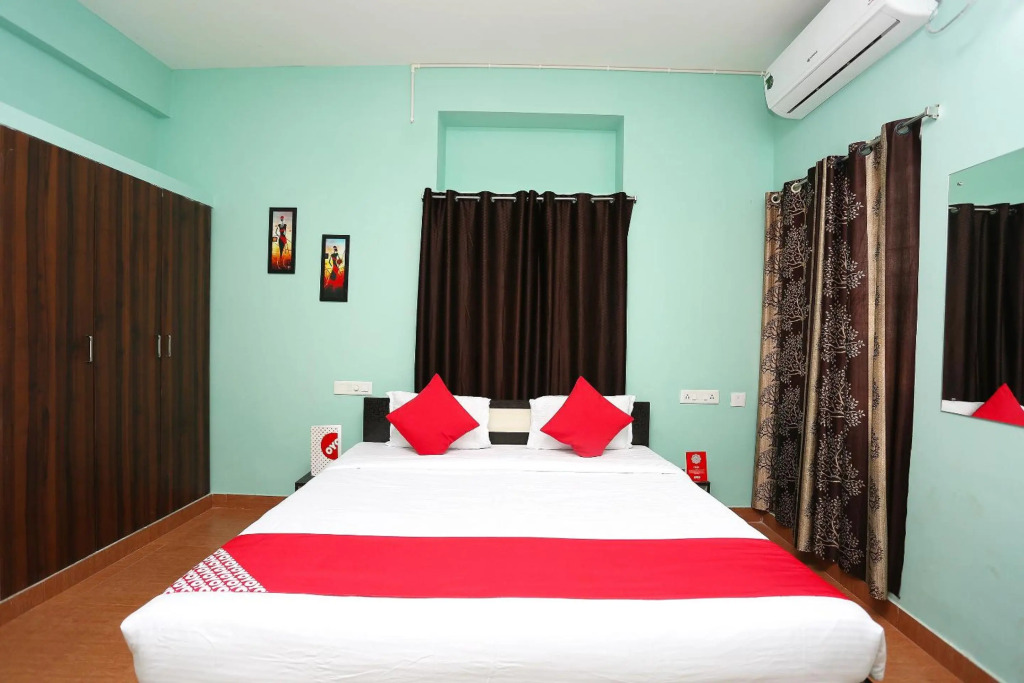 Flagship 17276 The Maple Tree Hotels