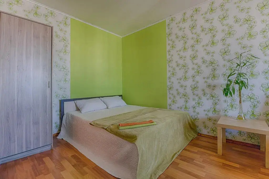 FlatHome24 on Prospekt Bolshevikov 9