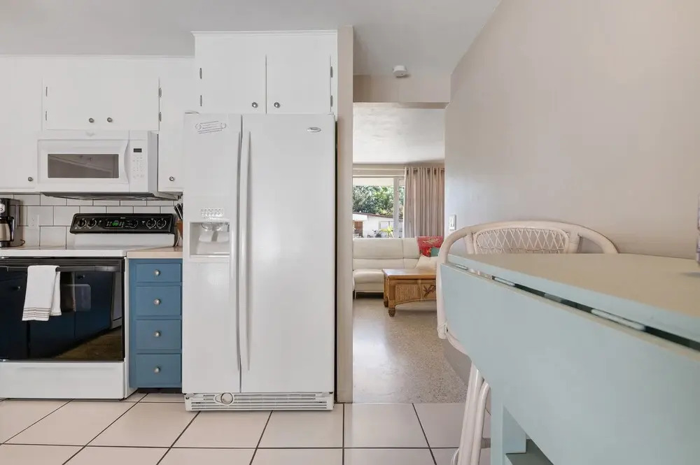 3 Bedroom Pool Home 5 Miles From Best Beaches Around 3 Home by Redawning