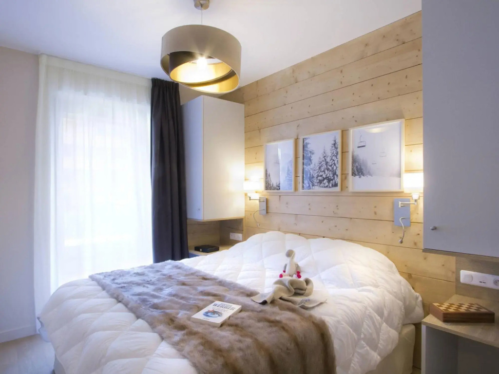 Cosy apartment with spa near the slopes in Alpe d'Huez