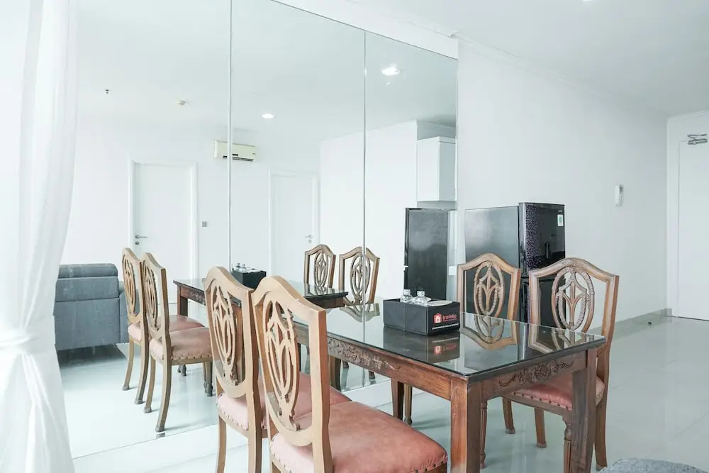Big and Cozy 2BR Apartment at Ancol Mansion
