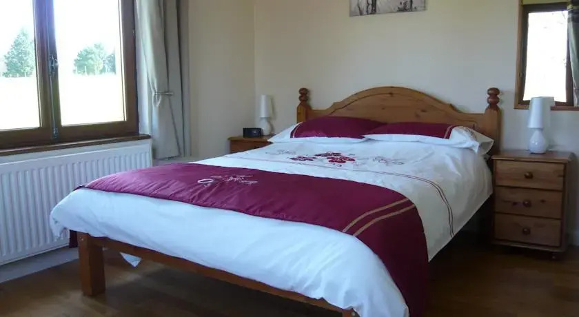 Lakeside Bed and Breakfast