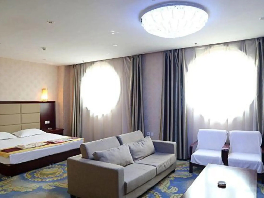 Jinhaiyang Hotel