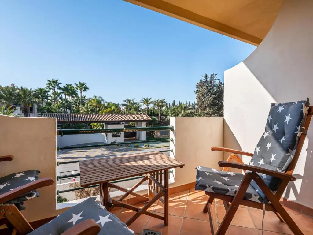 Beautiful 2 bed Apt with amazing views - RDR203