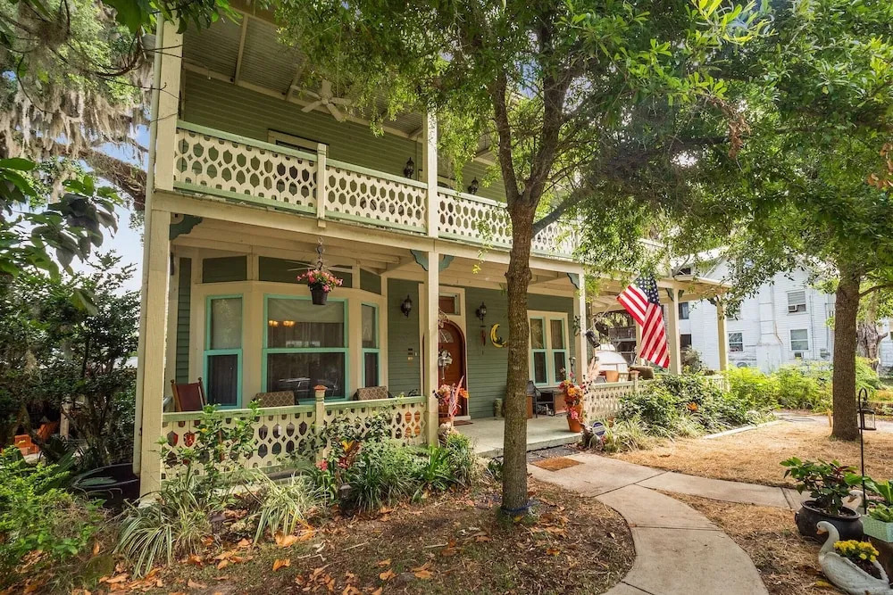 West Stella Lake House With Outdoor Pool Table & Fireplace 3 Bedroom Residence by Redawning