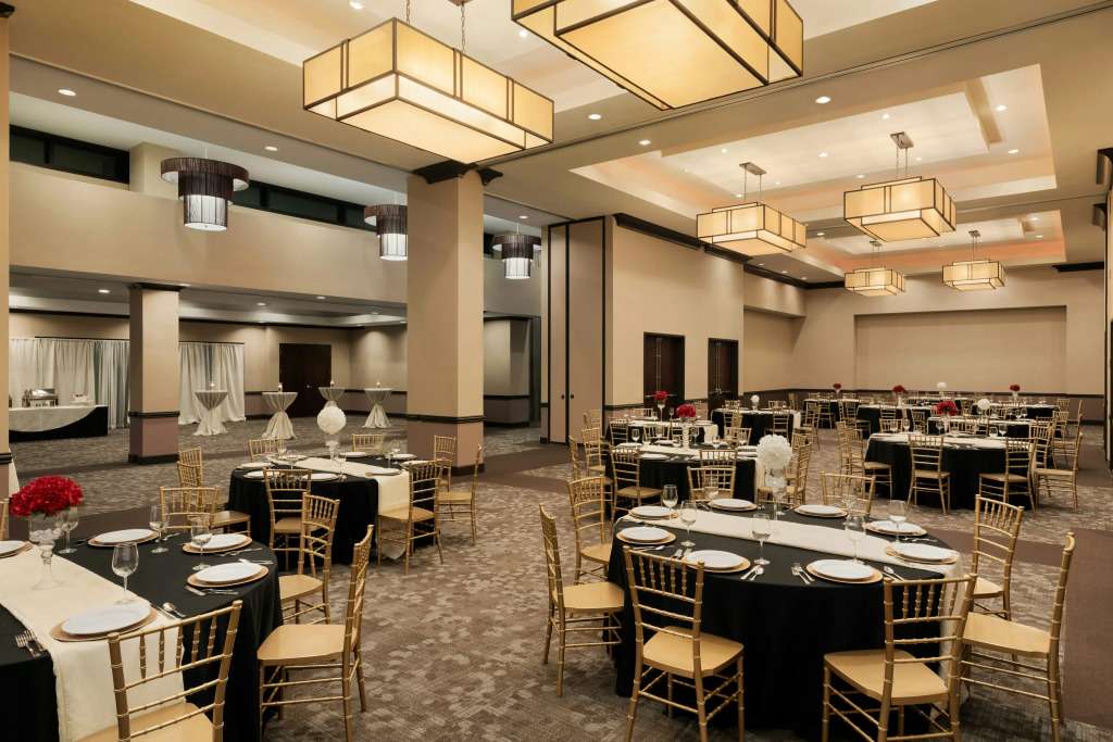 Embassy Suites by Hilton Salt Lake West Valley City