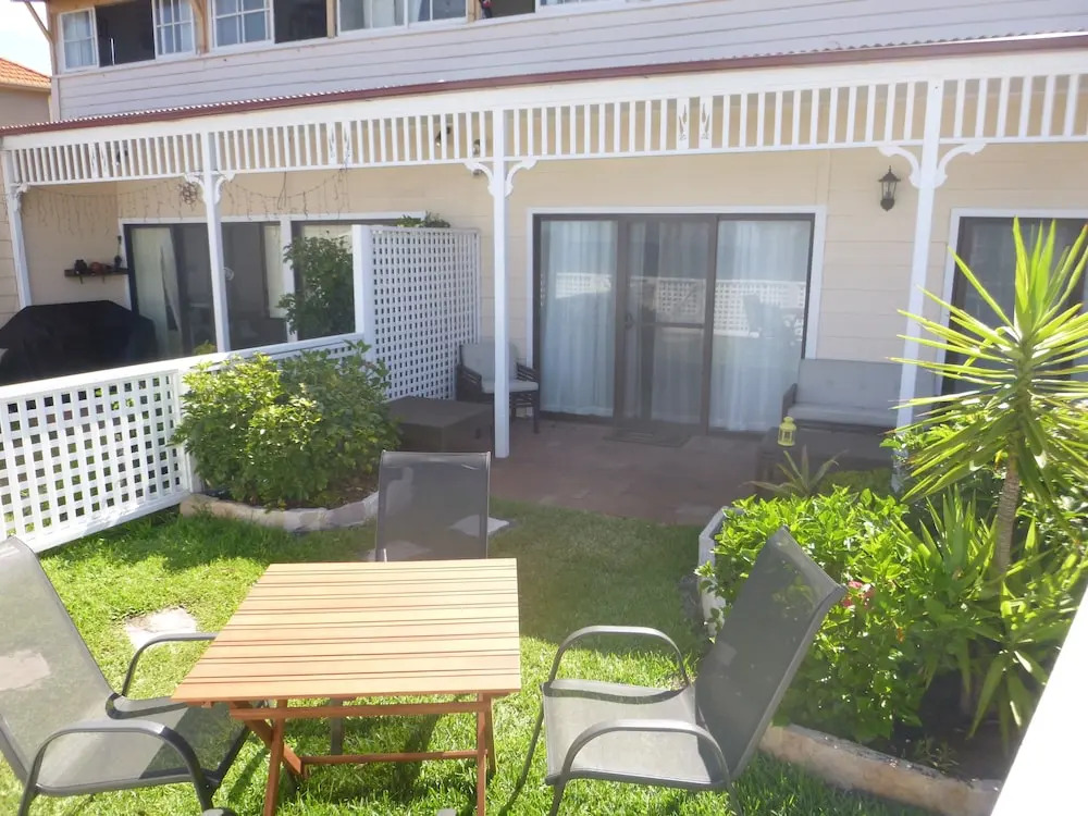 Coachhouse on the Beach