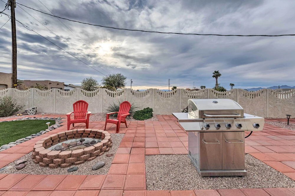 Dog-Friendly Home w/ Pool in Lake Havasu City