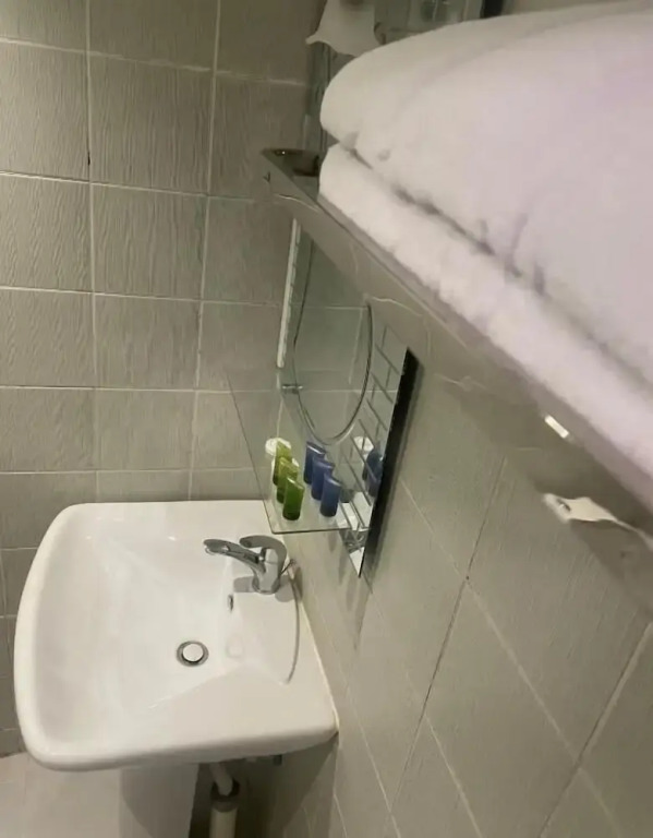 LOTA HOTEL  - Self Service