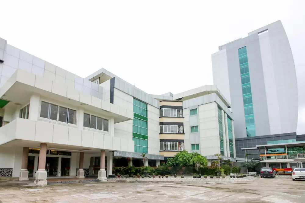 Airy Mandonga Edi Sabara 9 Kendari