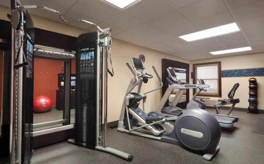 Hampton Inn and Suites Springdale