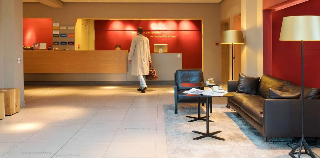 Hotel Gude
